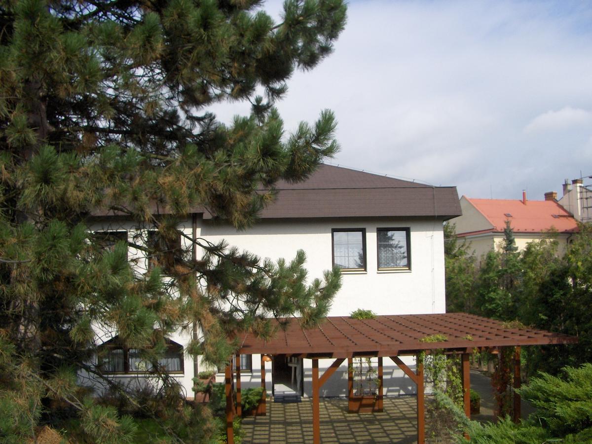 Hotel Amos Fulnek Exterior foto